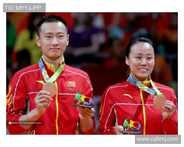 南京羽毛球队与重庆羽毛球队赛后战术分析与复盘探讨